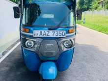 Bajaj RE 205 2015 Three Wheel