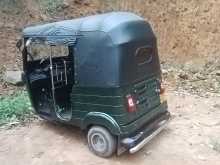 https://riyasewana.com/uploads/bajaj-re-205-2015-411591012844.jpg