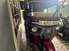 Bajaj RE 205 2015 Three Wheel