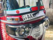 Bajaj RE 205 2015 Three Wheel