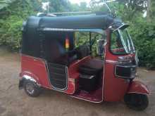 https://riyasewana.com/uploads/bajaj-re-205-2015-67303512792.jpg