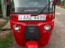 Bajaj RE 205 2015 Three Wheel