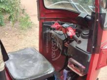 https://riyasewana.com/uploads/bajaj-re-205-20155312607470.jpg
