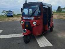 Bajaj RE 205 2015 Three Wheel