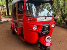 Bajaj RE 205 2016 Three Wheel
