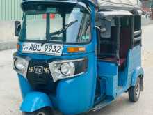 Bajaj RE 205 2016 Three Wheel