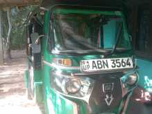 Bajaj RE 205 2016 Three Wheel