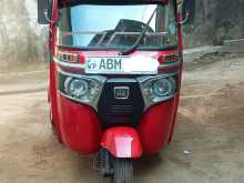 Bajaj RE 205 2016 Three Wheel