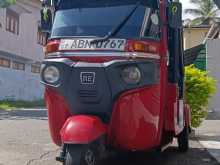 Bajaj RE 205 2016 Three Wheel