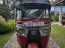 Bajaj Re 205 2017 Three Wheel