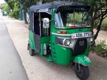 https://riyasewana.com/uploads/bajaj-re-205-2017-212253612293.jpg