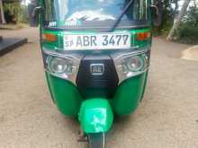 Bajaj RE 205 2018 Three Wheel