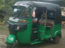 Bajaj RE 2018 Three Wheel