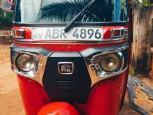 Bajaj RE 205 2018 Three Wheel