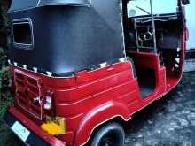 https://riyasewana.com/uploads/bajaj-re-205-201838204722.jpg