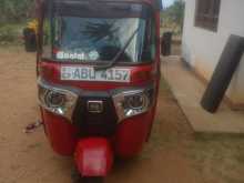 Bajaj RE 205 2019 Three Wheel