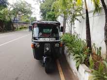 https://riyasewana.com/uploads/bajaj-re-205-20191026716.jpg