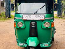 Bajaj RE 205 2011 Three Wheel
