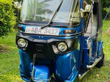 Bajaj RE 205 2015 Three Wheel