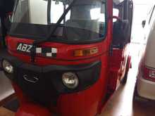 Bajaj RE 205 2026 Three Wheel