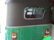 https://riyasewana.com/uploads/bajaj-re-205-20932584882.jpg