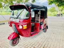 https://riyasewana.com/uploads/bajaj-re-205-2112404922382.jpg
