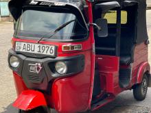 Bajaj RE 205 2020 Three Wheel