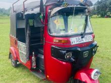 Bajaj RE 205 2015 Three Wheel