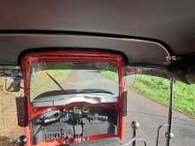 https://riyasewana.com/uploads/bajaj-re-205-211659124113.jpg