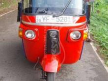 Bajaj RE 205 2011 Three Wheel