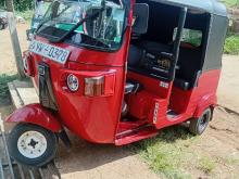 Bajaj RE 205 2012 Three Wheel