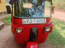 Bajaj RE 205 2015 Three Wheel
