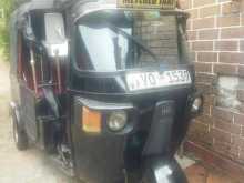 Bajaj RE 205 2011 Three Wheel