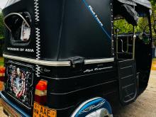 Bajaj RE 205 2012 Three Wheel