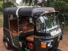 Bajaj RE 205 2011 Three Wheel