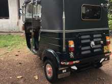https://riyasewana.com/uploads/bajaj-re-205-215423822162.jpg
