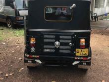 https://riyasewana.com/uploads/bajaj-re-205-215432424323.jpg