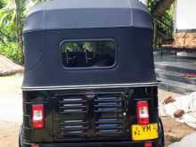 https://riyasewana.com/uploads/bajaj-re-205-2163035173.jpg