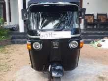 https://riyasewana.com/uploads/bajaj-re-205-2163035552.jpg