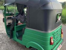 https://riyasewana.com/uploads/bajaj-re-205-219101124754.jpg