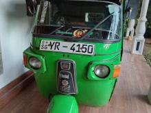 Bajaj RE 205 2011 Three Wheel