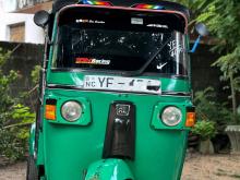 Bajaj RE 205 2010 Three Wheel