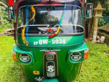 Bajaj RE 205 2010 Three Wheel
