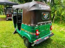 https://riyasewana.com/uploads/bajaj-re-205-221213204943.jpg