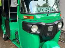 Bajaj RE 205 2015 Three Wheel