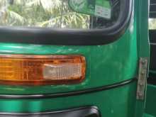 https://riyasewana.com/uploads/bajaj-re-205-221233284923.jpg