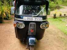 Bajaj RE 205 2011 Three Wheel
