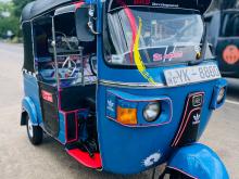 Bajaj RE 205 2011 Three Wheel
