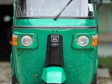 Bajaj RE 205 2012 Three Wheel