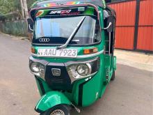 Bajaj RE 205 2014 Three Wheel